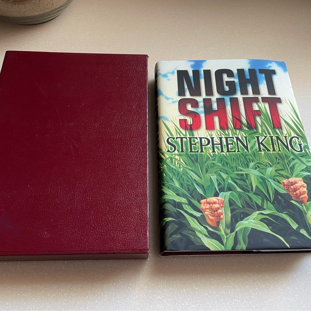 STEPHEN KING NIGHT SHIFT  Limited Edition Cemetery Dance Slipcase